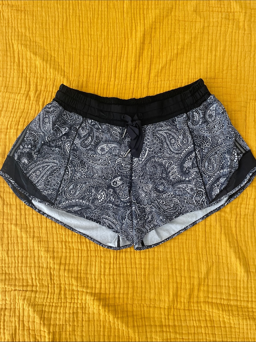 Lululemon Hotty Hot Short (Long)